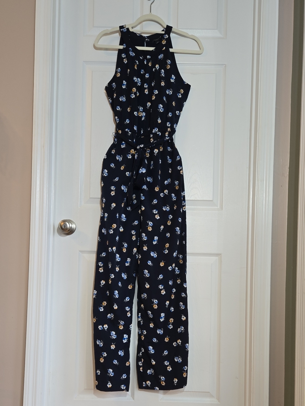 Ann Taylor Factory Navy Floral Halter Jumpsuit with Tie Waist Size 4